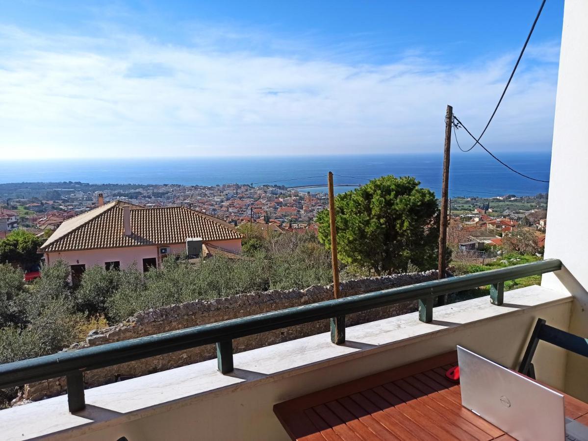 Villa Kiparissia Castle & Sea View à Kyparissia Extérieur photo