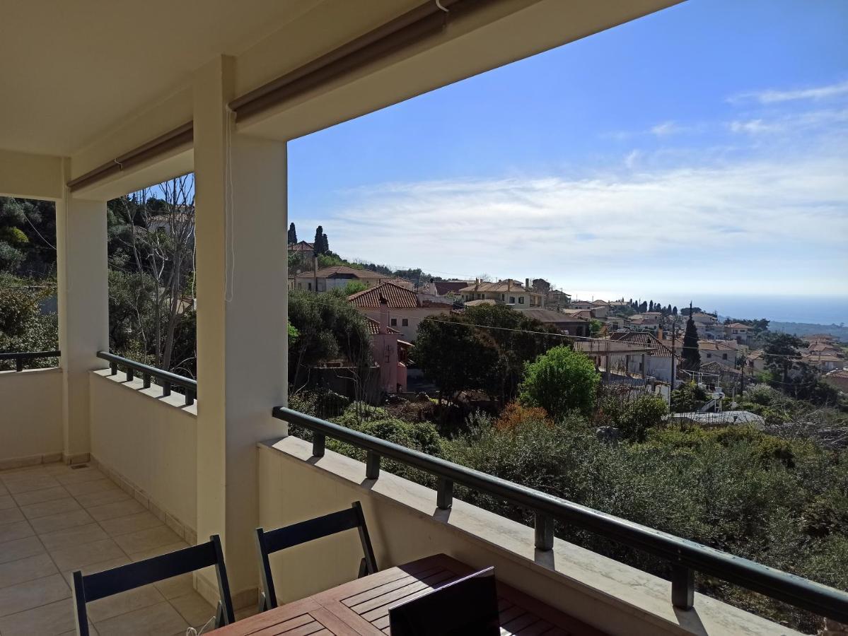 Villa Kiparissia Castle & Sea View à Kyparissia Extérieur photo
