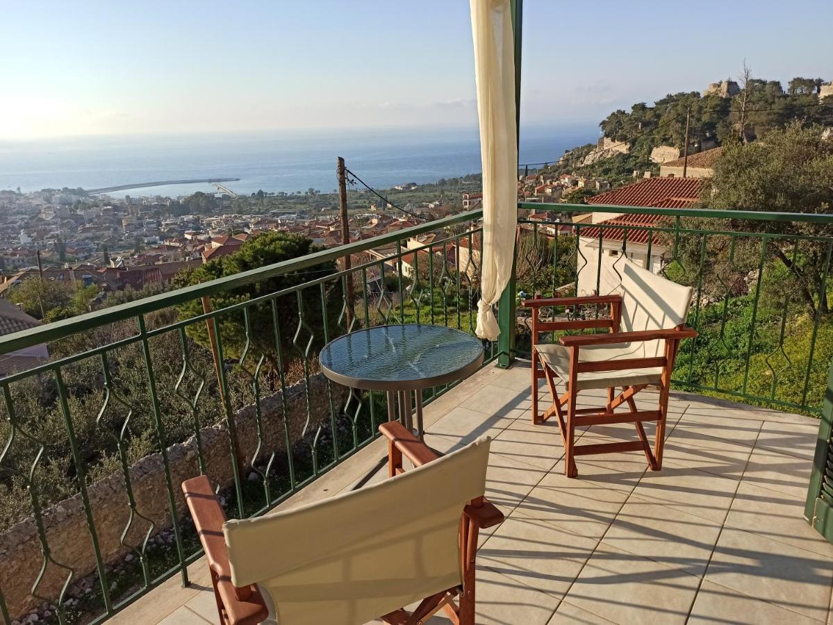 Villa Kiparissia Castle & Sea View à Kyparissia Extérieur photo